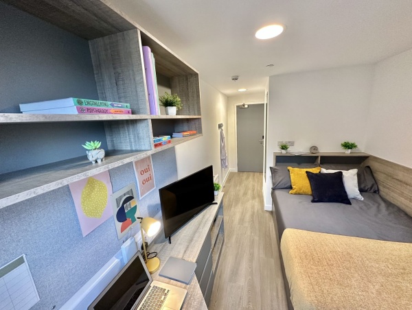 留学伦敦布鲁内尔大学One Bedroom Flat租房攻略，推荐三家学生公寓