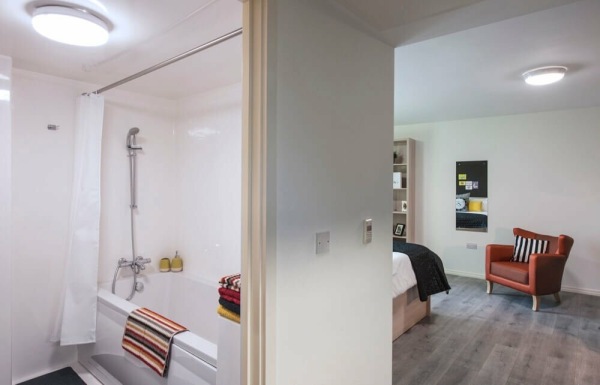 海外租房指南——萨里艺术大学One Bedroom Flat宿舍