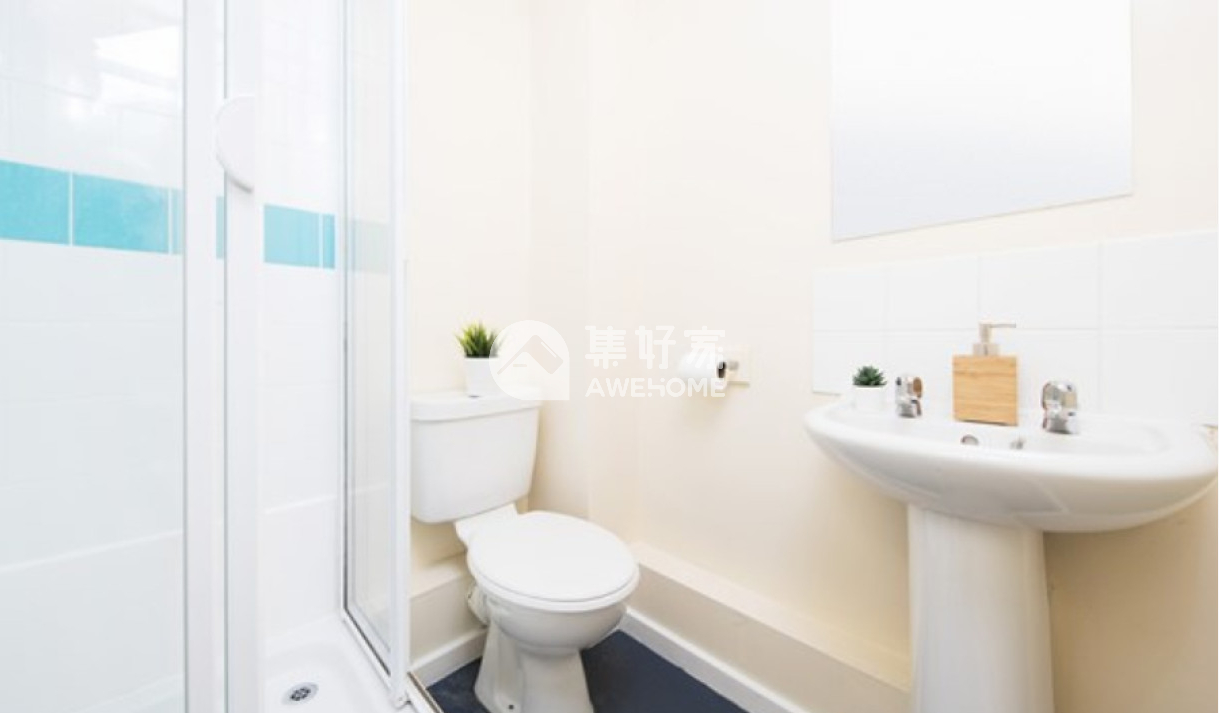 莱斯特大学学费和费用