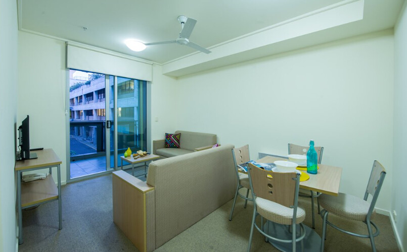 斯特林大学 知乎