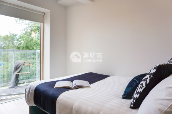 伯恩茅斯大学生活费