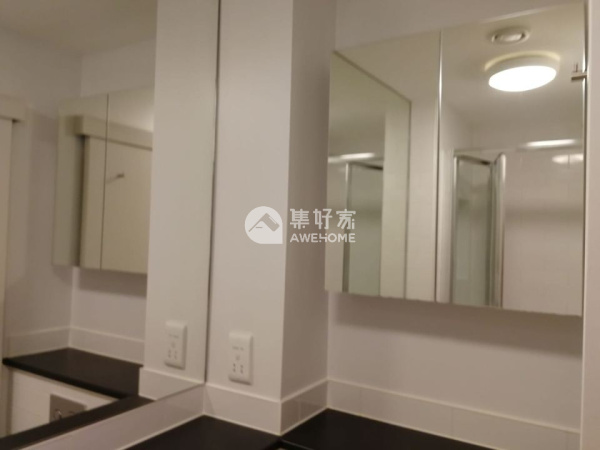 英国哈特菲尔德大学的排名：探究其在世界高等教育舞台上的位置
